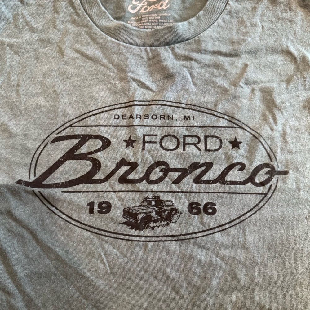Ford Bronco Vintage inspired Green T-Shirt- size L (read description) - Picture 4 of 6